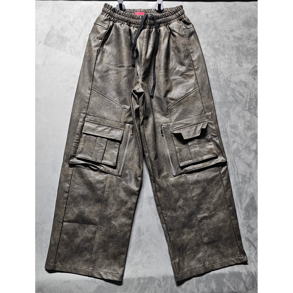 boohooMAN Trippie Redd Relaxed Faux Leather Elastic Waist Cargo Trouser M DK4183